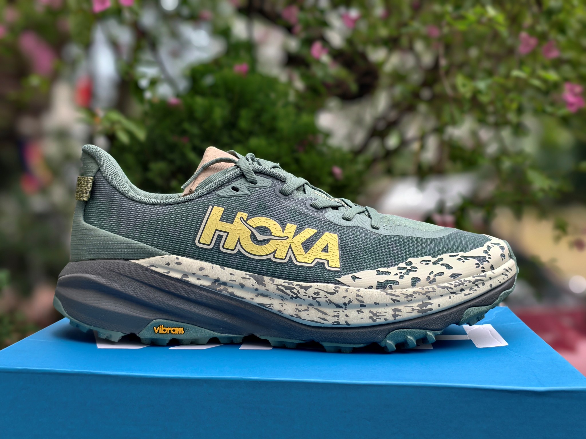 Giày Chạy Trail Nam HOKA Speedgoat 6 Wide - Xanh Lá - Hình ảnh 3